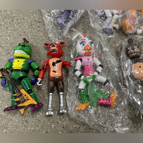 Set of 10 Light Up Five Nights At Freddy's FNAF Action Figures Doll Toys - Picture 5 of 5